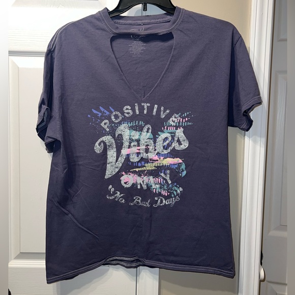 Women’s distressed positive vibes only t-shirt size M - Picture 2 of 6